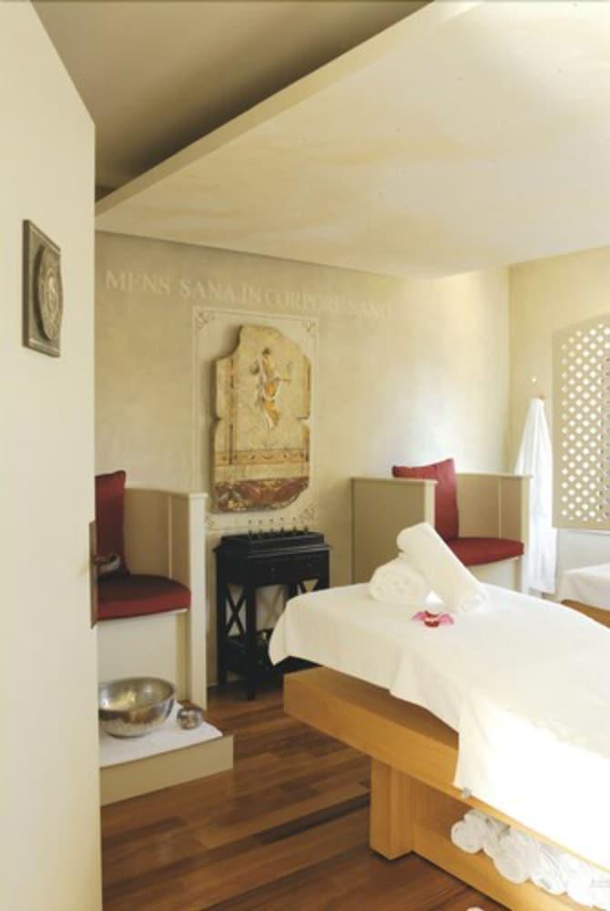 Maison Berard Hotel - Restaurant - Spa لا كادير دازور المرافق الصورة